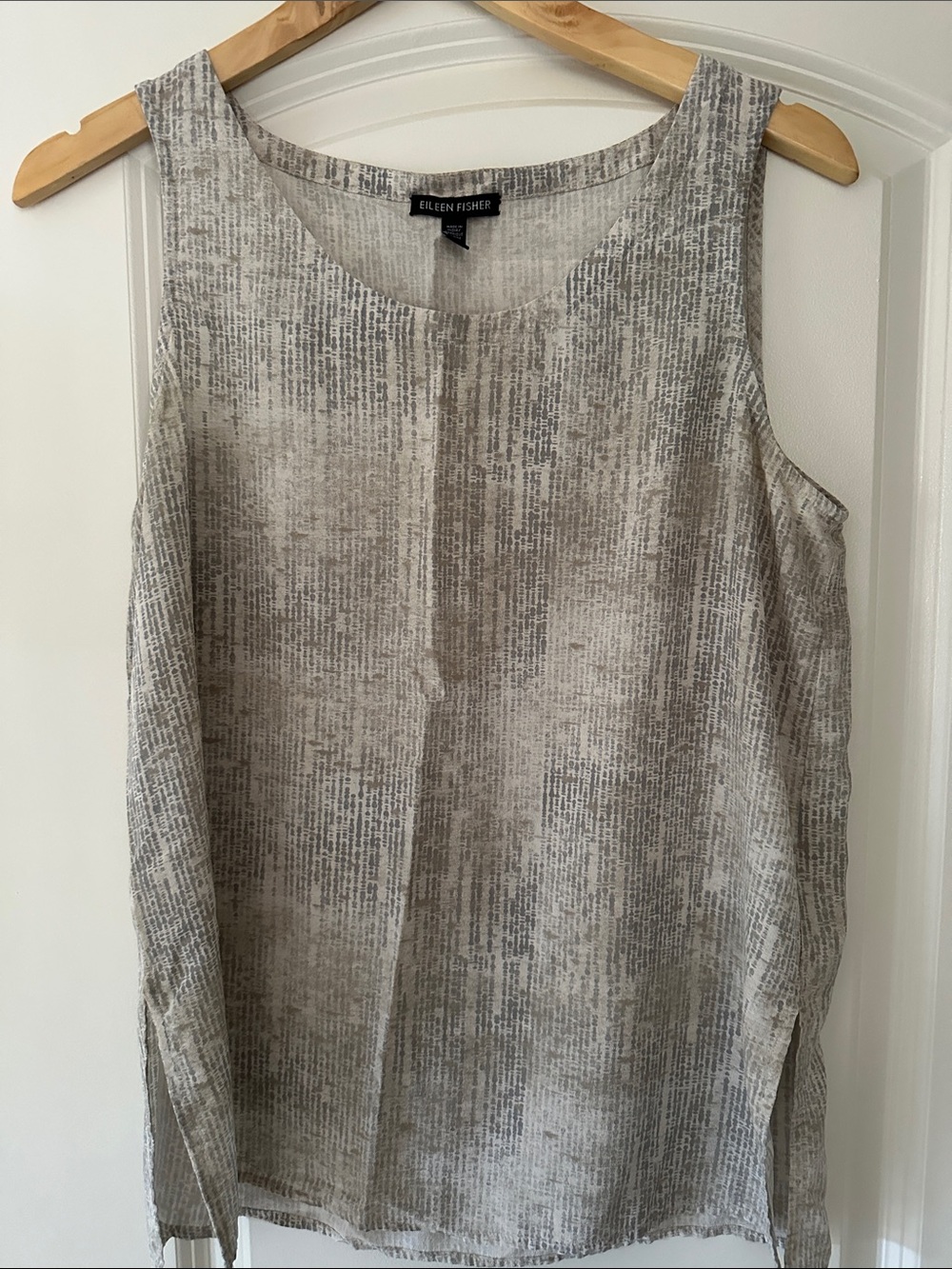 Eileen Fisher Neutral Textured Sleeveless Silk Tank Camisole